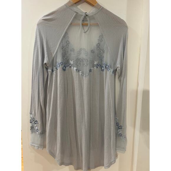 Free People Saheli Glacier Embroidered Floral Top Women’s Small Blue Pastel Boho - Picture 6 of 10